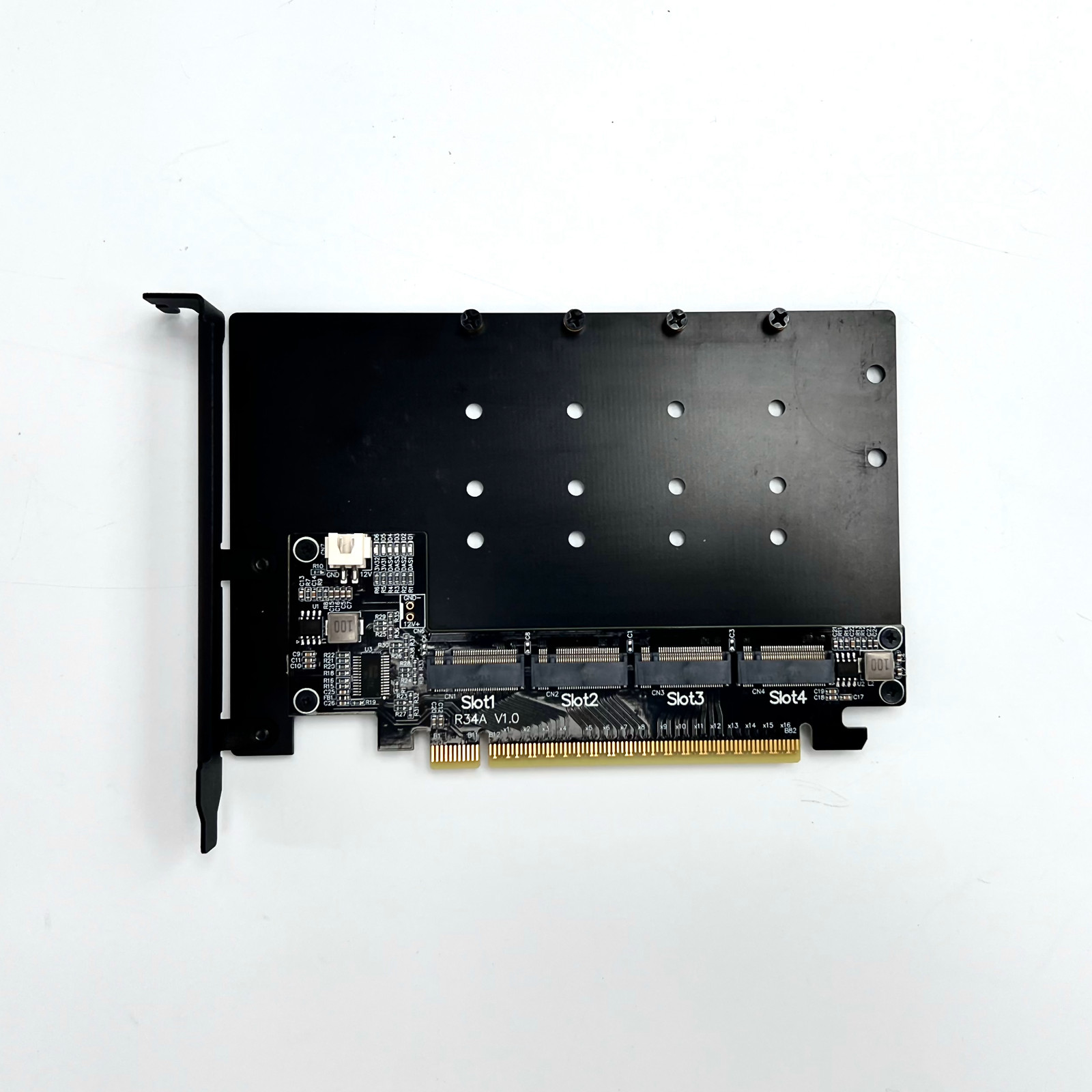 PCIe 5.0 x16 zu Quad M.2 NVMe  – Quad M.2 Nvme Pcie Bifurcation Card Bewertung und Preis